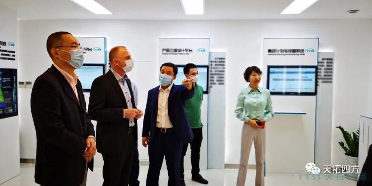 熱烈歡迎西門(mén)子數字化工業(yè)集團FA BU總經(jīng)理Westerholt先生一行蒞臨天拓四方